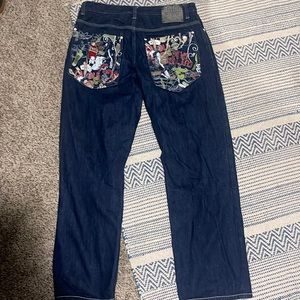 Men’s Artful Dodger Size 38 Embroidered Jeans